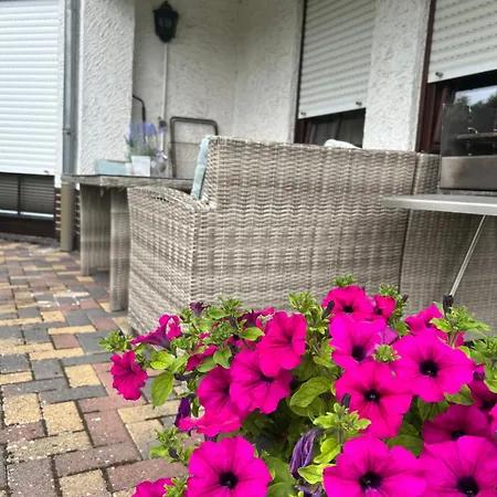 Waldschloesschen * Wattenbach